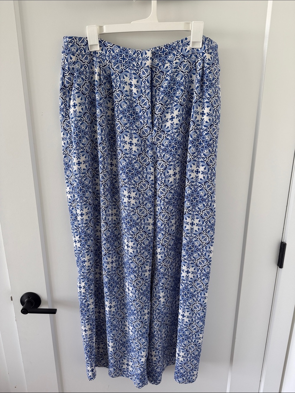 Express Mediterranean Two Piece Set - Picture 2 of 3